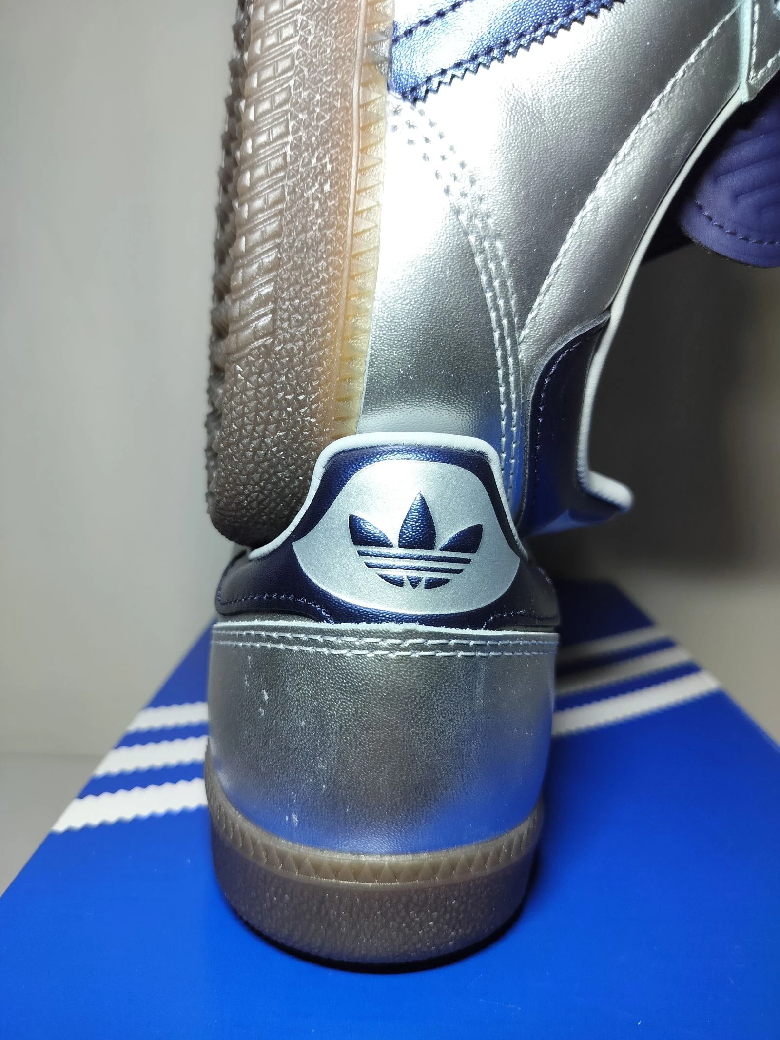 Adidas Samba New 42 Sneakers Original Unisexe Femmes Hommes Tendance Tenue Vintage Premium Rétro Y2K – photo 11